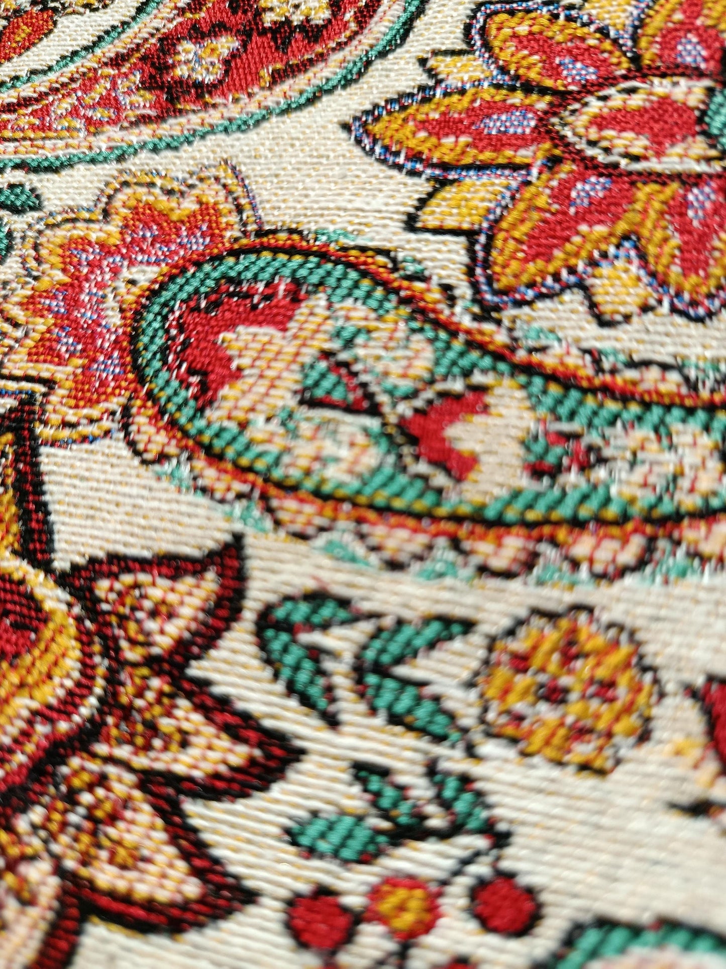 Handmade Gobelin Paisley Clutch – Tapestry Purse with Traditional Floral Pattern – Boho Zip Pouch