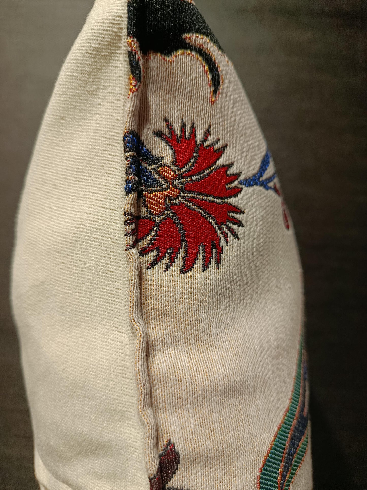 Ottoman Floral Gobelin Cushion Cover: Turkish Jacquard Tulip Pillow