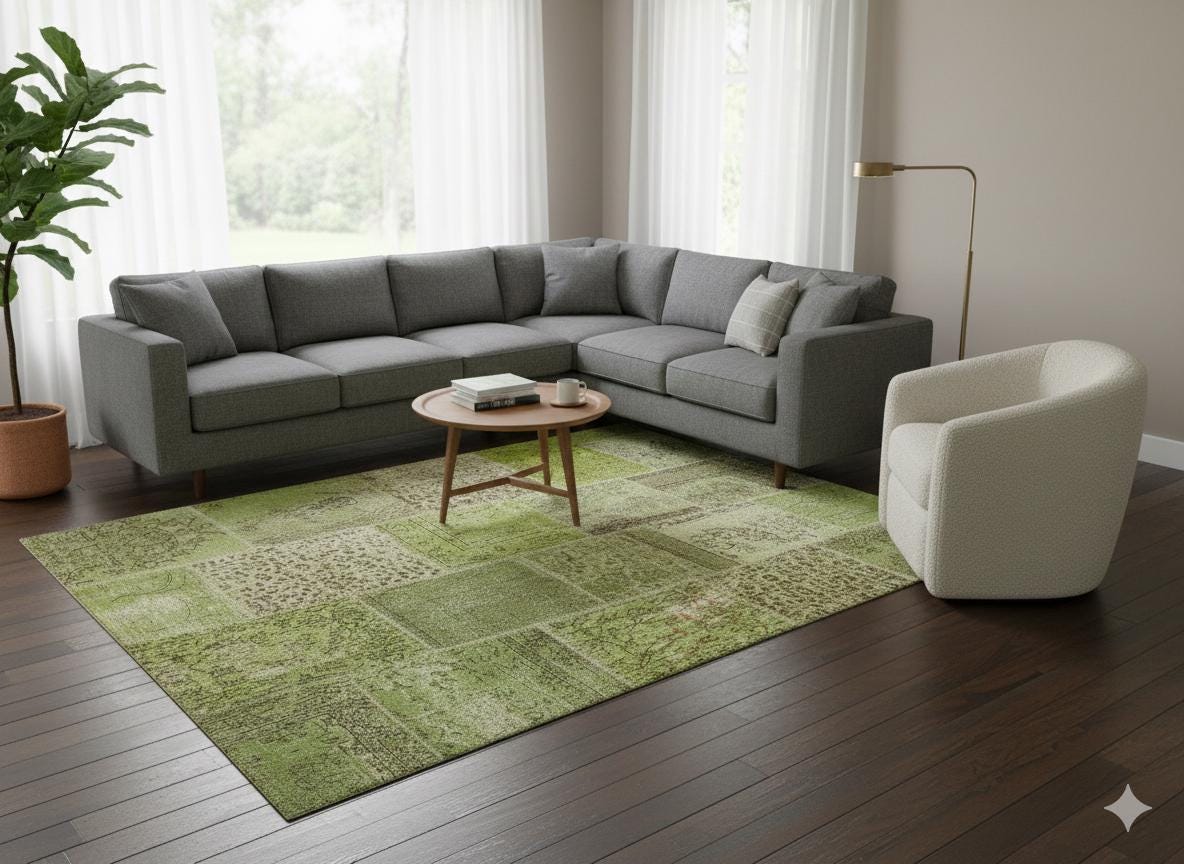 Handmade Green Patchwork Rug: Bohemian Wool Area Rug (6.5x9.8 ft)