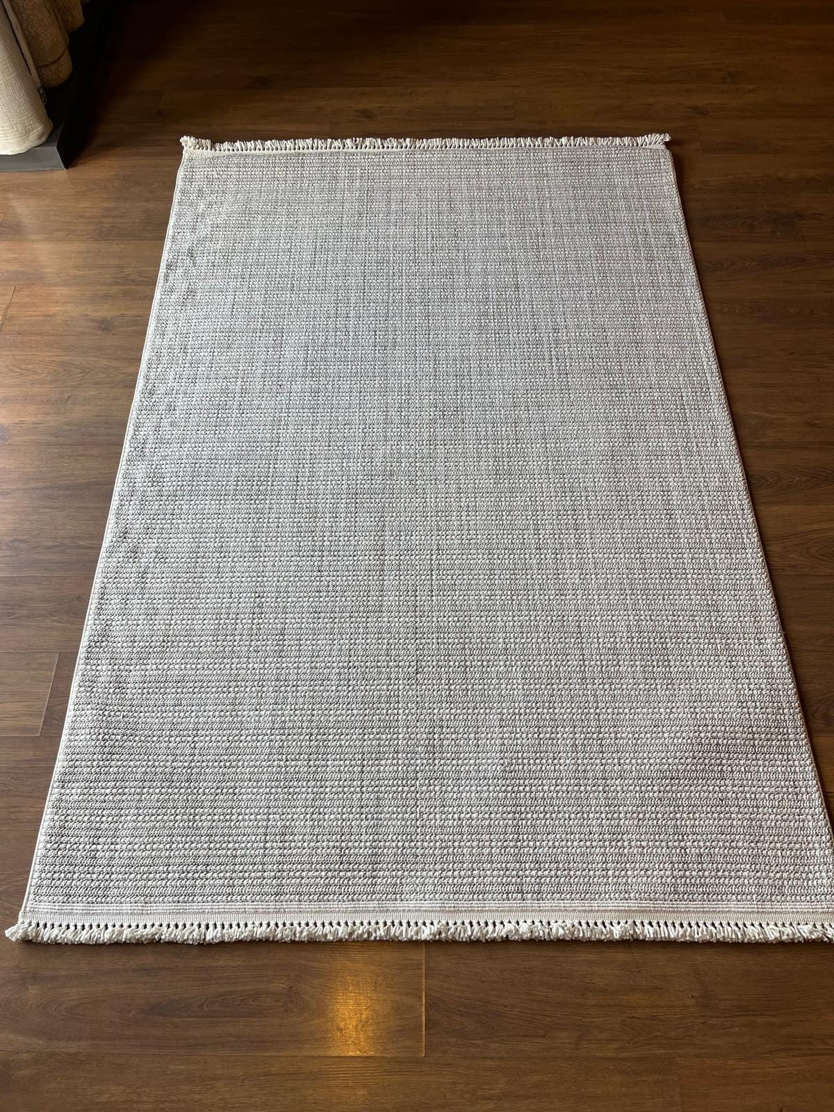 Modern Gray textured Rug: Flatweave Indoor carpet