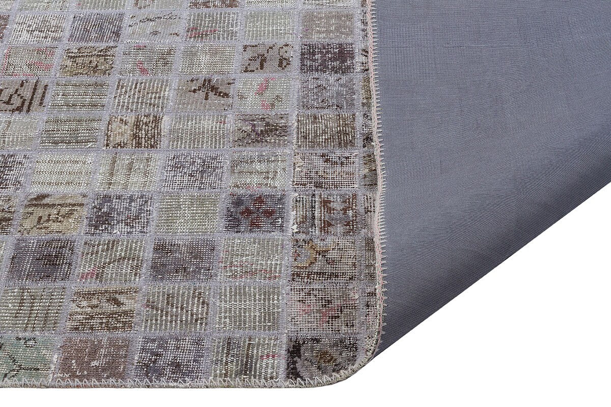 Handmade Patchwork Wool Turkish Rug - 5'x8' Bohemian Area Rug