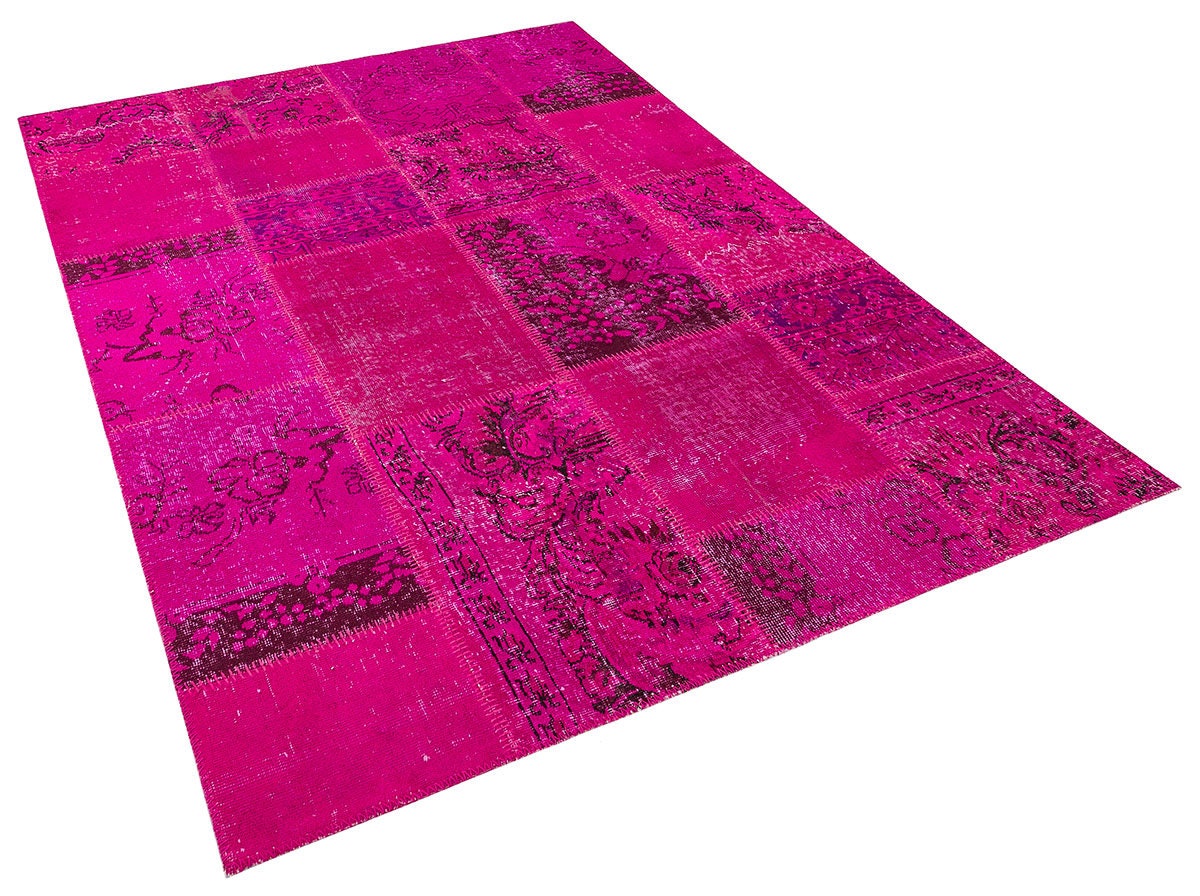 Handmade Pink Patchwork Rug: Bohemian Wool Area Rug (5'x8' ft)