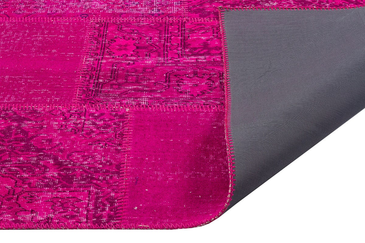 Handmade Pink Patchwork Rug: Bohemian Wool Area Rug (5'x8' ft)