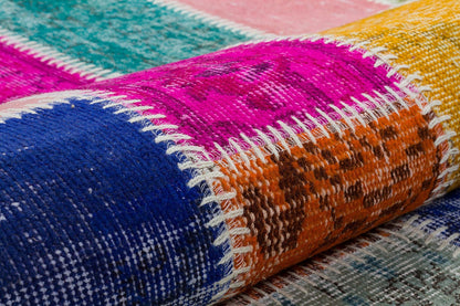 Handmade Patchwork Turkish Rug: Bohemian Wool Area Rug (5'x8' ft)