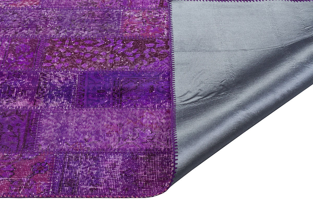 Handmade Wool Patchwork Rug: Purple Bohemian Area Rug (5'x8' ft)