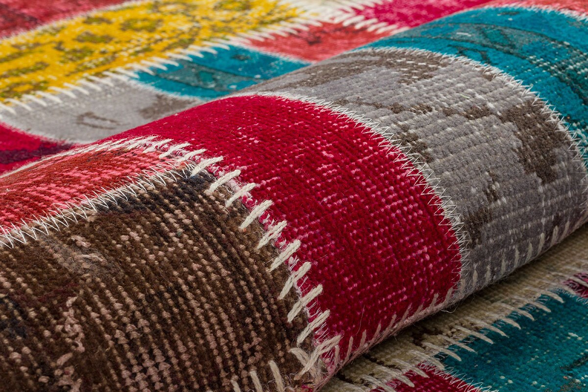 Handmade Patchwork Wool Turkish Rug - 6'x10' Bohemian Area Rug