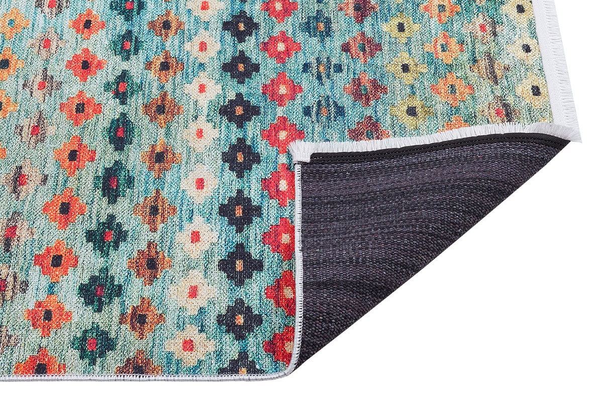 Washable Kilim-Style Area Rug: Boho Geometric Design
