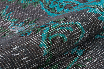 Vintage Turkish Wool Rug (5.2x8.3 ft): Handmade Anatolian Area Rug