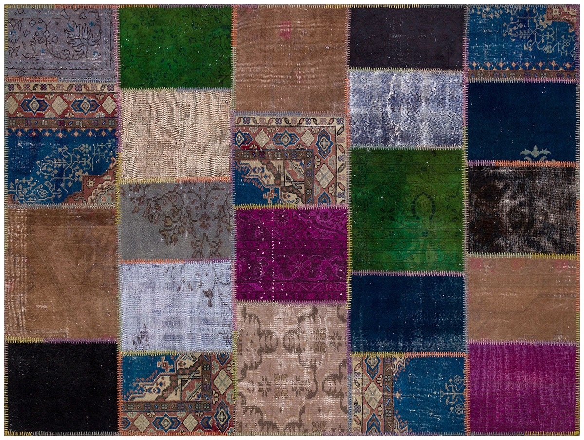 Handmade Wool Patchwork Rug: Bohemian Turkish Area Rug (6.2x8.2 ft)