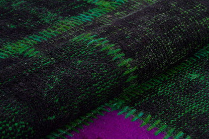 Handmade Wool Patchwork Rug: Green Bohemian Area Rug (6.6x9.4 ft)