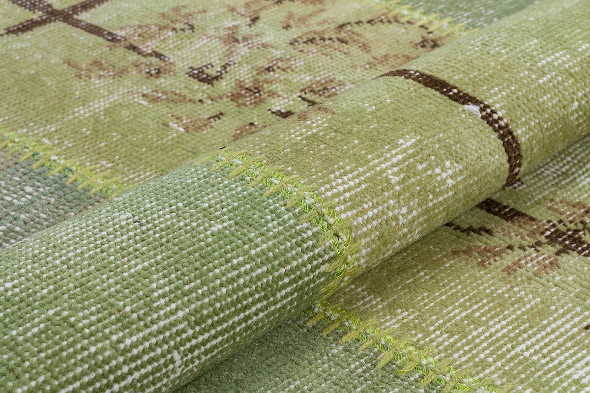 Green Patchwork Wool Rug: Handmade Turkish Bohemian Carpet (6.5x9.8 ft)