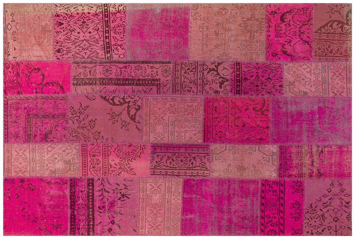Handmade Pink Patchwork Rug: Bohemian Wool Area Rug (6.6x9.8 ft)