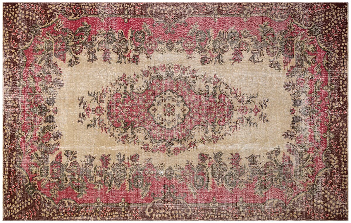 Vintage Turkish Wool Rug (5.7x9.1 ft): Handmade Anatolian Persian Design