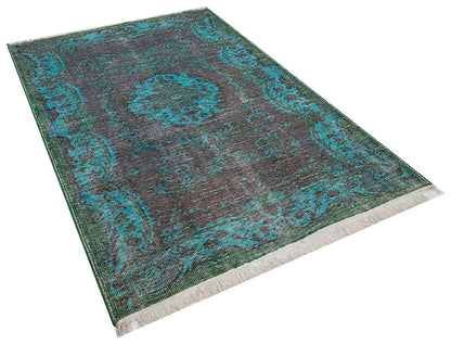 Vintage Turkish Wool Rug (5.2x8.3 ft): Handmade Anatolian Area Rug