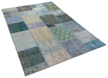 Handmade Patchwork Turkish Rug: Bohemian Wool Area Rug (5.2x7.5 ft)