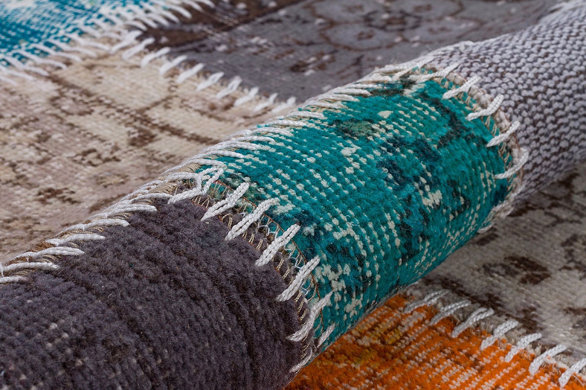 Handmade Wool Patchwork Rug: 3.6x3.6 ft Bohemian Circle Rug