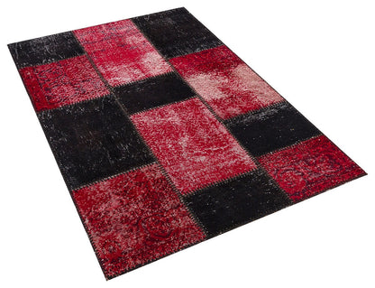 Handmade Wool Patchwork Turkish Rug: Bohemian Area Rug (3.9x5.9 ft)