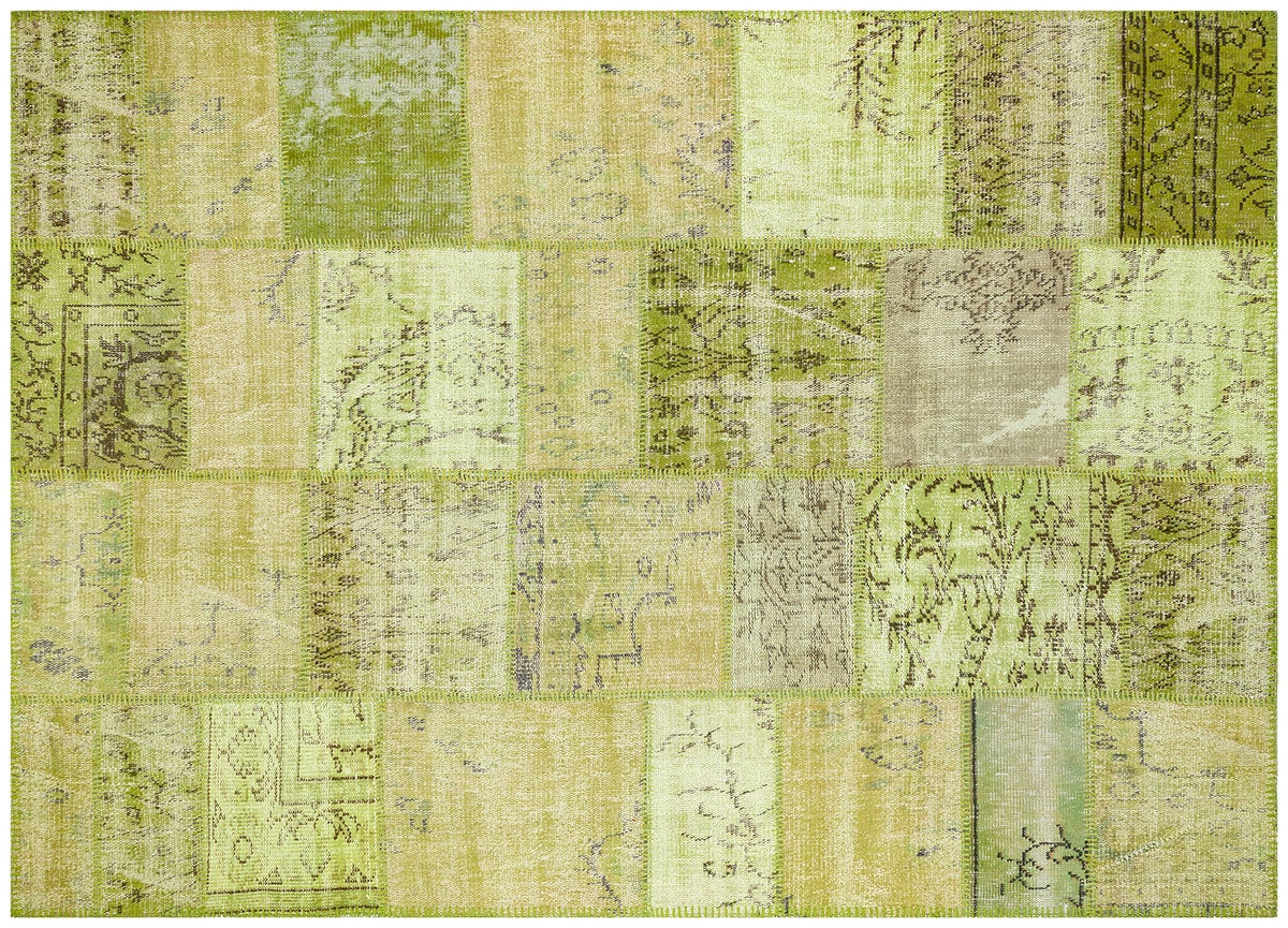 Green Patchwork Wool Rug: Handmade Turkish Area Rug (5.5x8.1 ft)