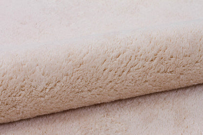 Fluffy Cream Rug: Washable Cotton Nursery Carpet