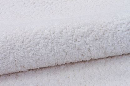 Fluffy White Cotton Rug: Modern Shag Carpet