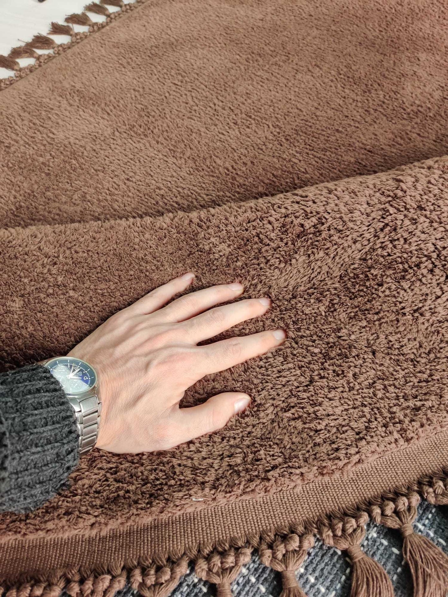 Fluffy Brown Rug: Oval Cotton Washable Carpet