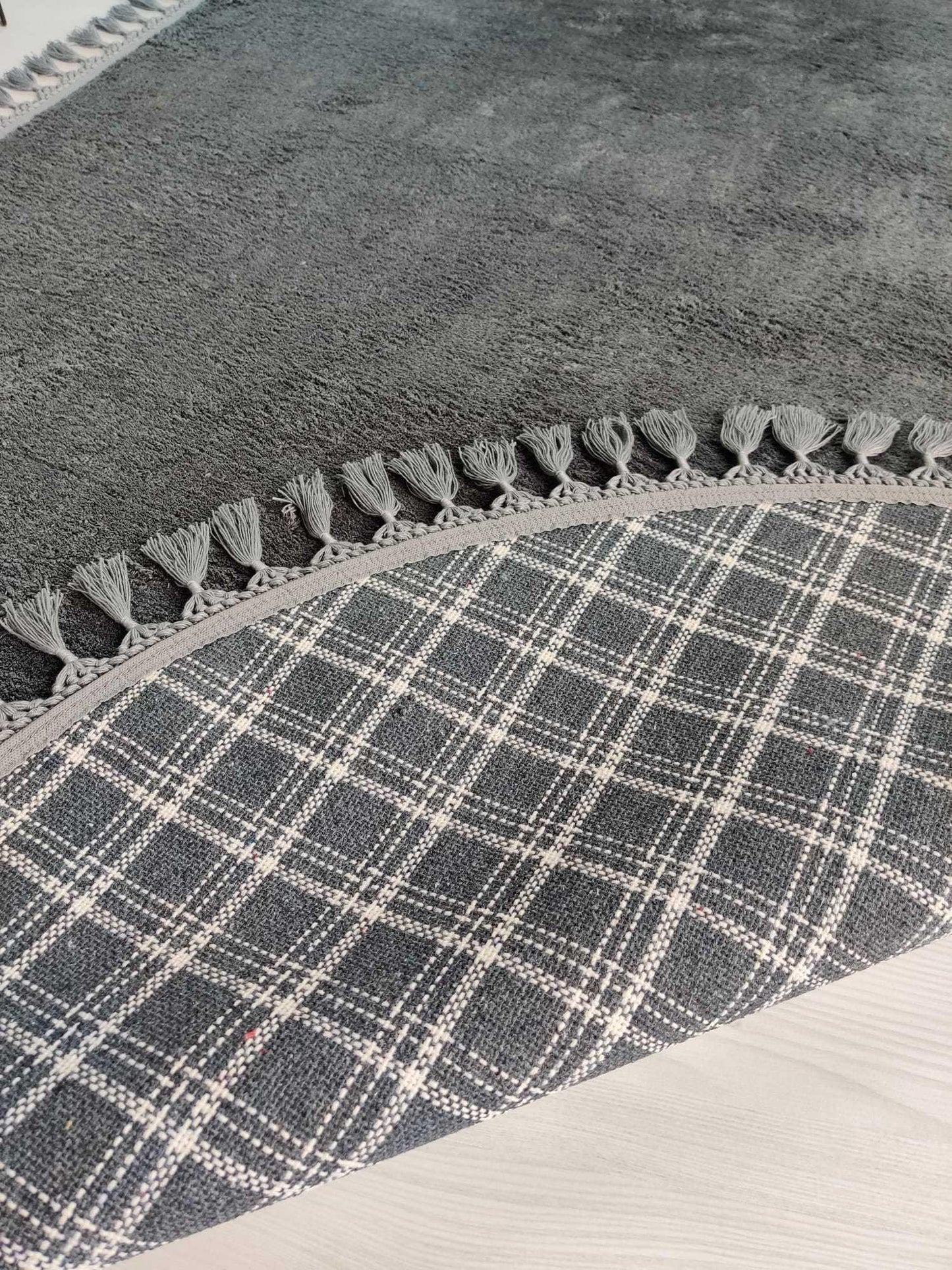 Fluffy Silver Oval Rug: Washable Cotton Carpet with Tassels