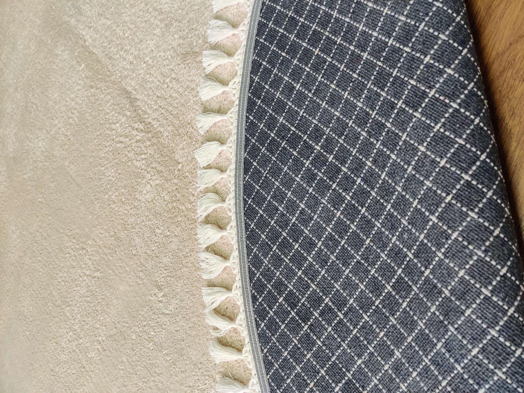 Fluffy Cream Rug: Modern Oval Cotton Carpet with Tassels