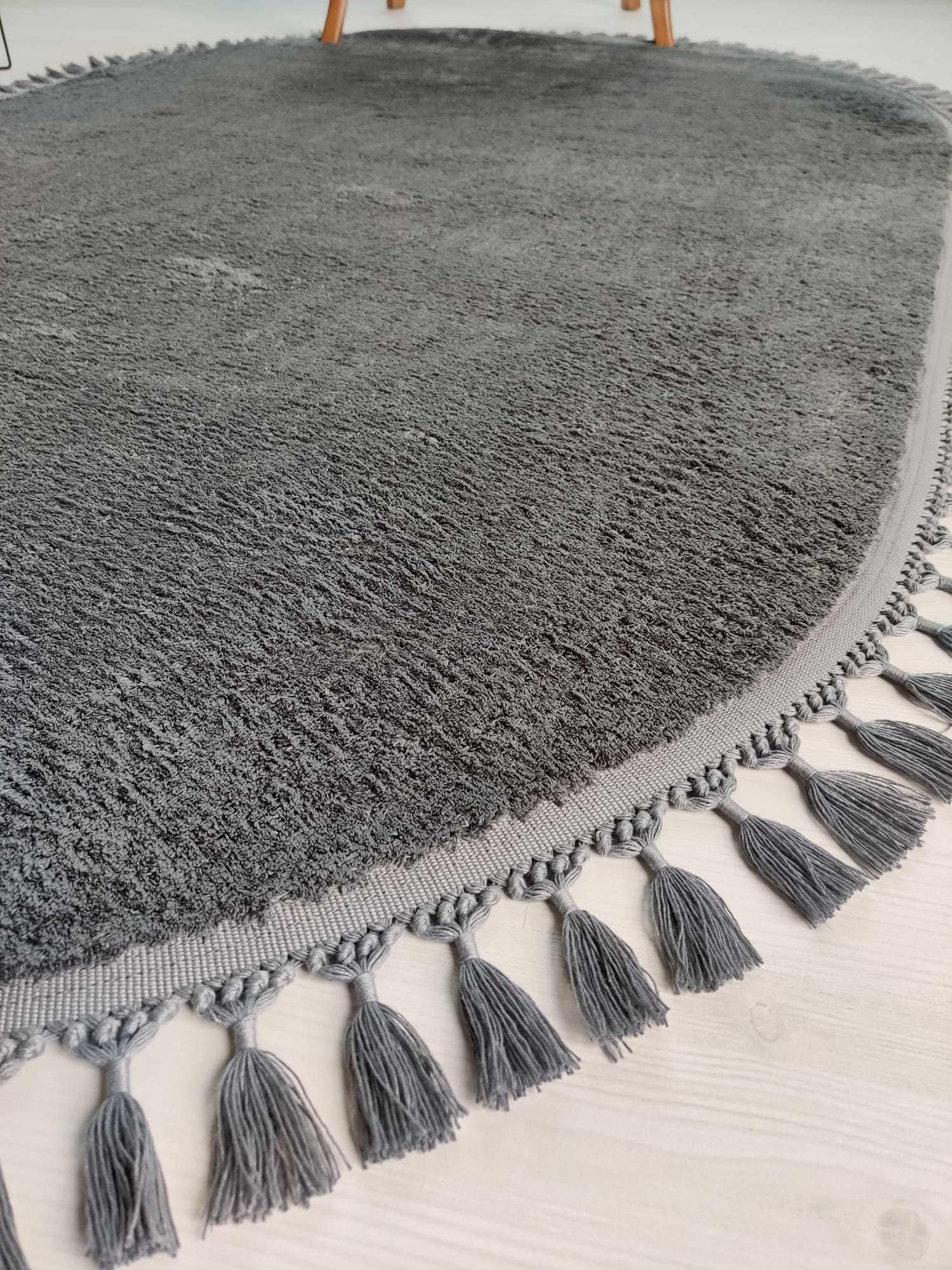 Fluffy Silver Oval Rug: Washable Cotton Carpet with Tassels