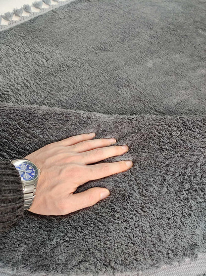 Fluffy Silver Oval Rug: Washable Cotton Carpet with Tassels