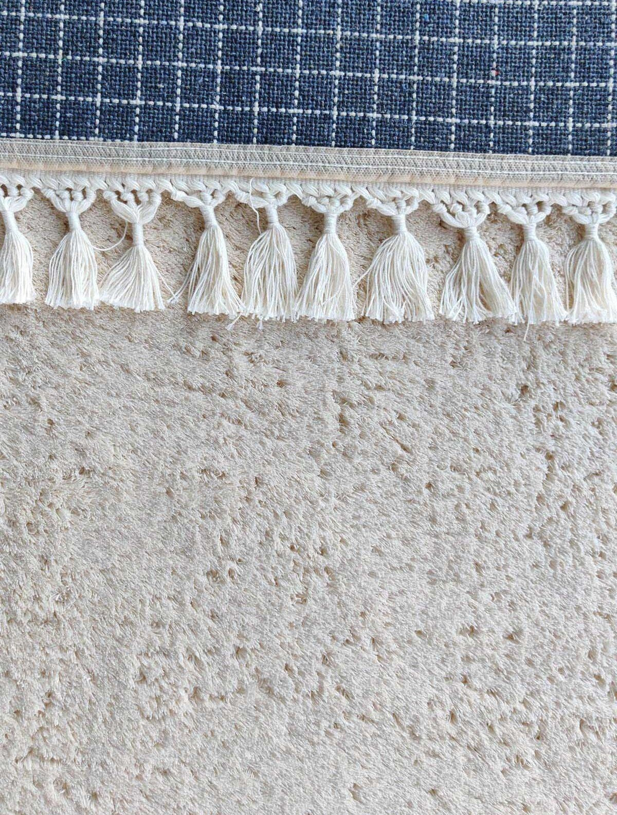Fluffy White Cotton Rug: Modern Shag Carpet