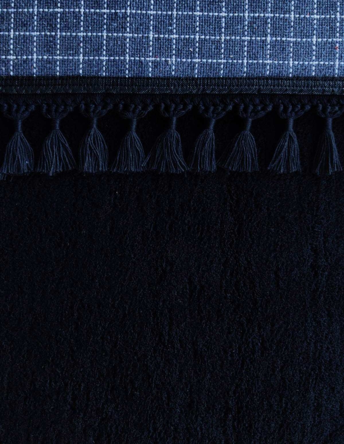 Black Fluffy Rug: Plain Modern Cotton Carpet with Tassels