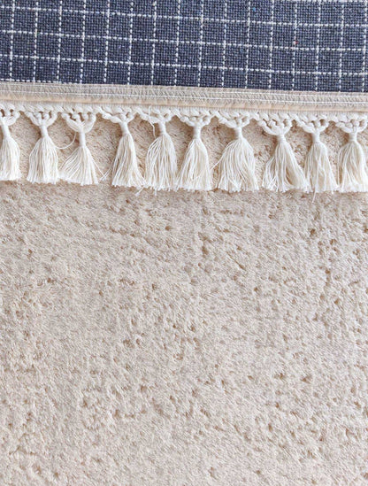 Fluffy Cream Rug: Modern Cotton Carpet with Tassels
