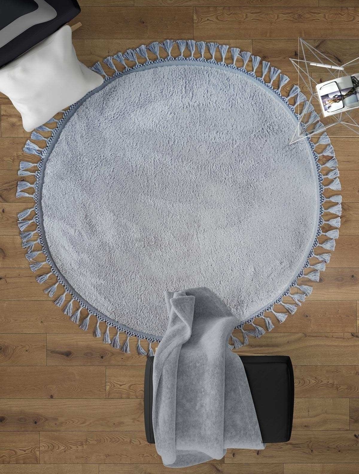 Fluffy Round Silver Rug: Washable Cotton Carpet with Tassels