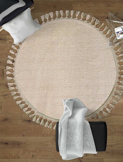 Fluffy Cream Rug: Modern Cotton Carpet with Tassels