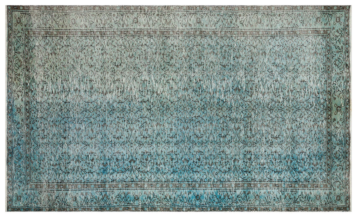Vintage Turkish Wool Rug (5.1x8.2 ft): Handmade Anatolian Persian Design
