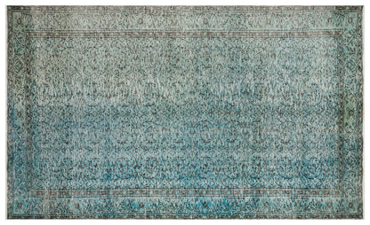 Vintage Turkish Wool Rug (5.1x8.2 ft): Handmade Anatolian Persian Design