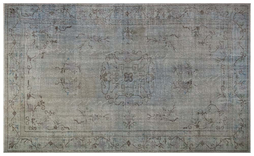 Vintage Turkish Wool Rug (5'7x9'6 ft): Handmade Anatolian Persian Design