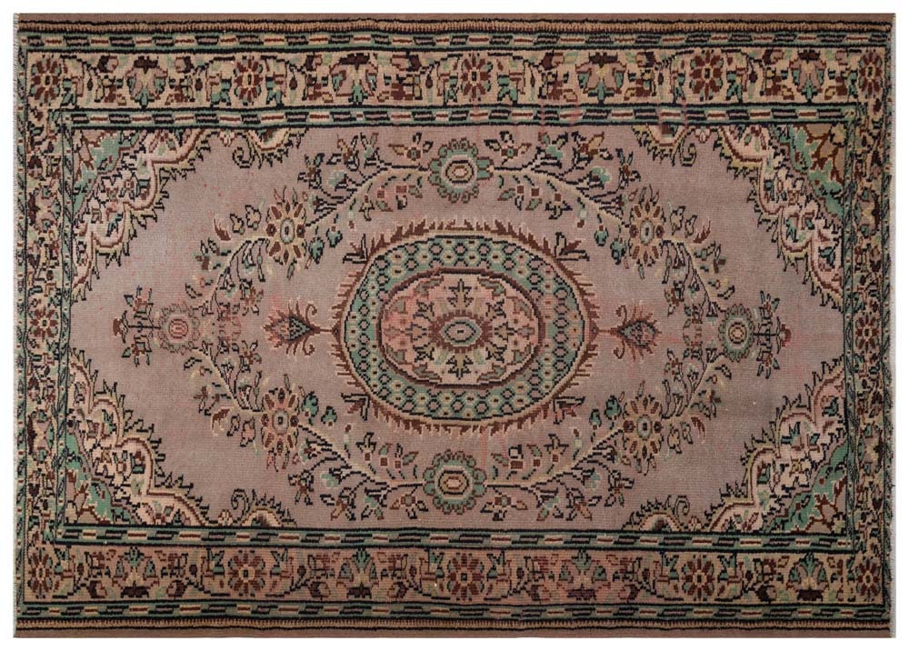Vintage Turkish Wool Rug (6x8.5 ft): Handmade Anatolian Persian Design