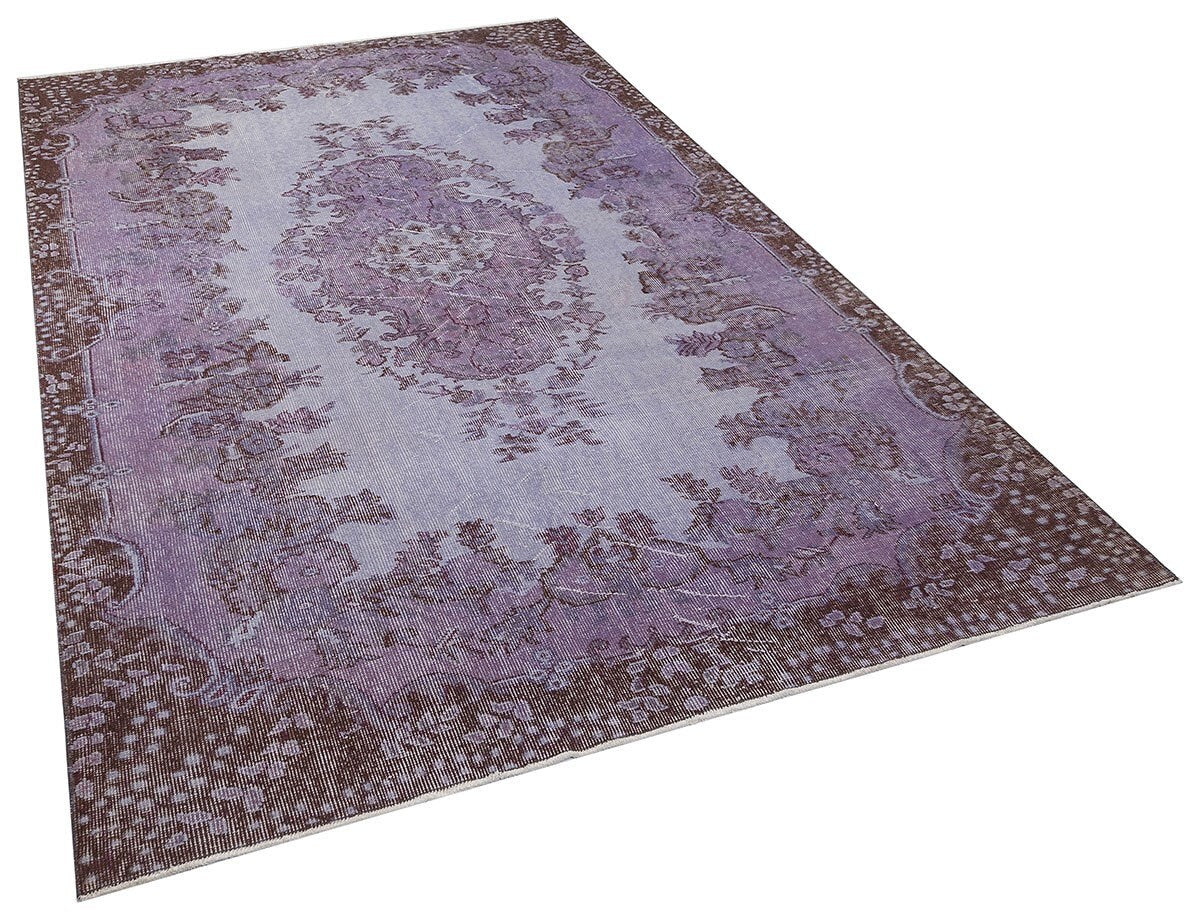 Vintage Turkish Wool Rug (6'x9'5") - Bohemian Anatolian Design
