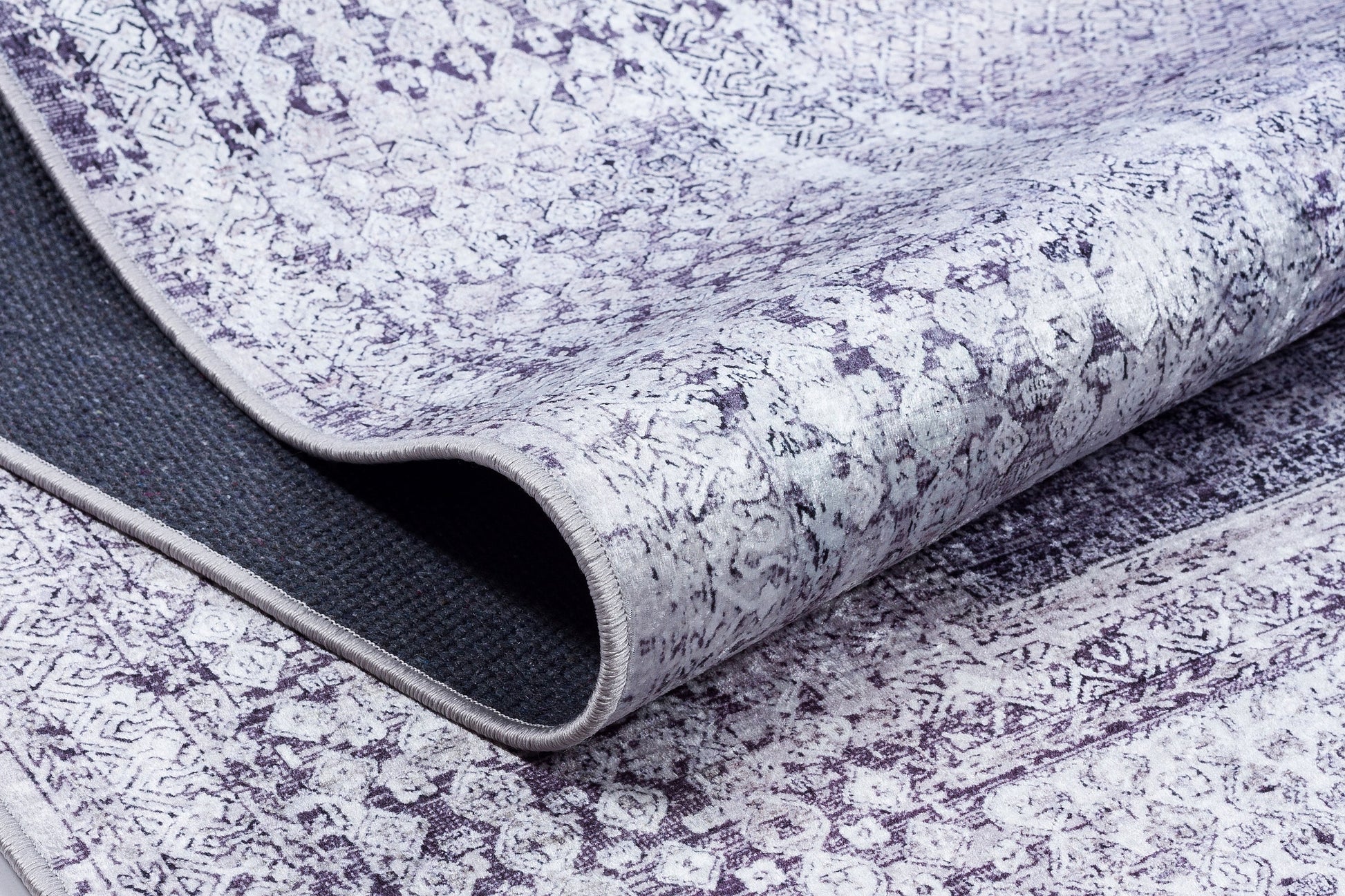 Distressed Purple Persian Style Medallion Carpet, Faded Lavender Living Room Rug