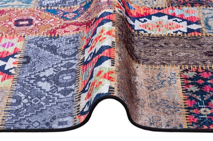Floral Patchwork Rug: Washable Bohemian Carpet