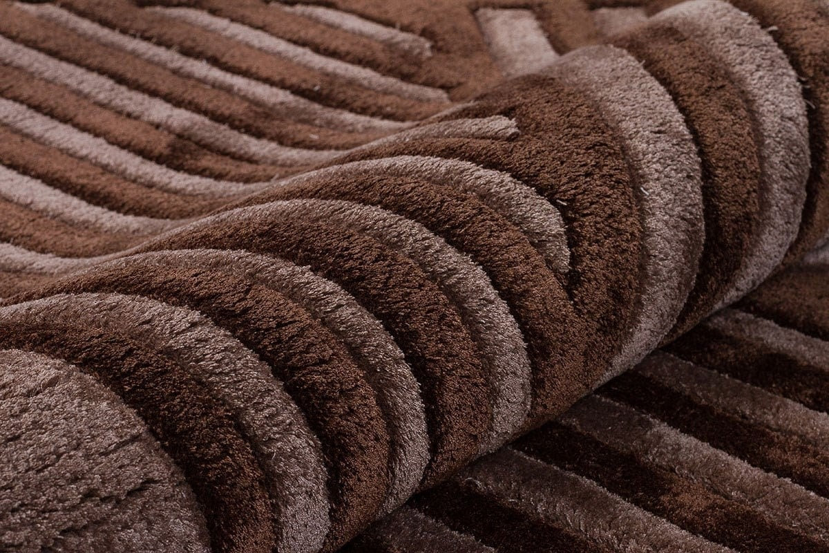 Custom Hand-Tufted Viscose Rug: Contemporary Brown Geometric Design