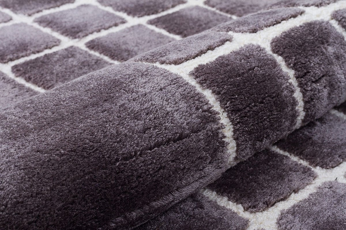 Custom Hand-Tufted Viscose Rug: Contemporary Gray Design
