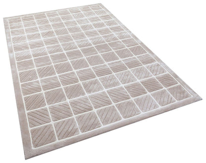 Hand Tufted Custom Rug: Contemporary Viscose Gray Rug