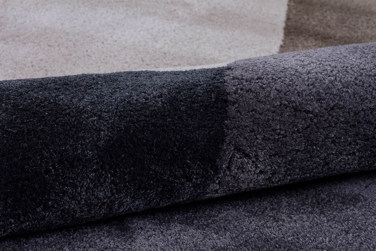 Hand Tufted Custom Rug: Contemporary Viscose Rug
