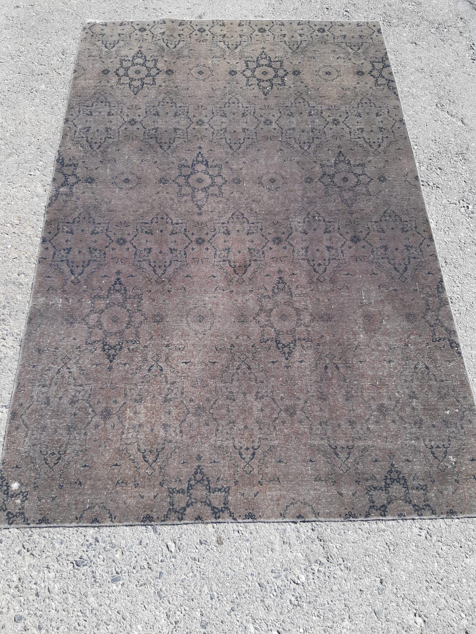 Vintage Turkish Wool Rug (4'9"x7'6") Anatolian Bohemian Area Rug
