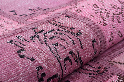 Handmade Wool Turkish Patchwork Rug: Vintage Pink Bohemian Area Rug (4.2x5.4)