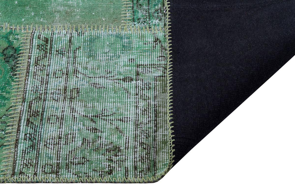 Handmade Wool Turkish Patchwork Rug: Green Vintage Carpet (8.2x9.8)