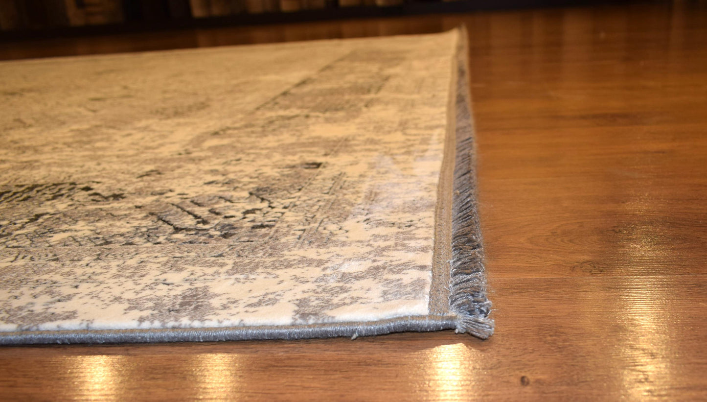 7x10 ft, Distressed Classic black Rug: Bamboo carpet with fine Fringes