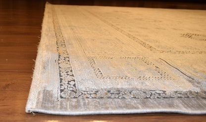 7x10 ft, Distressed Turkish Rug : Classic Bamboo carpet with fine Fringes
